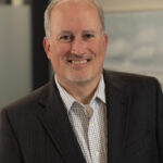 Scott Headshot-800px-upload